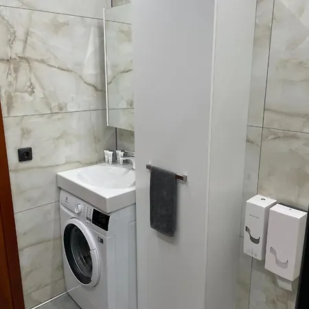 Brivibas Residence - South / North, Free Privat Parking, Free Wifi, Self Check-In Riika Exterior photo
